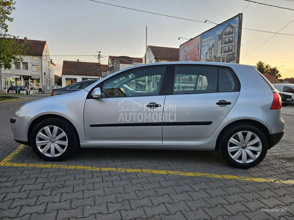 Volkswagen Golf 5 2006 photo 3