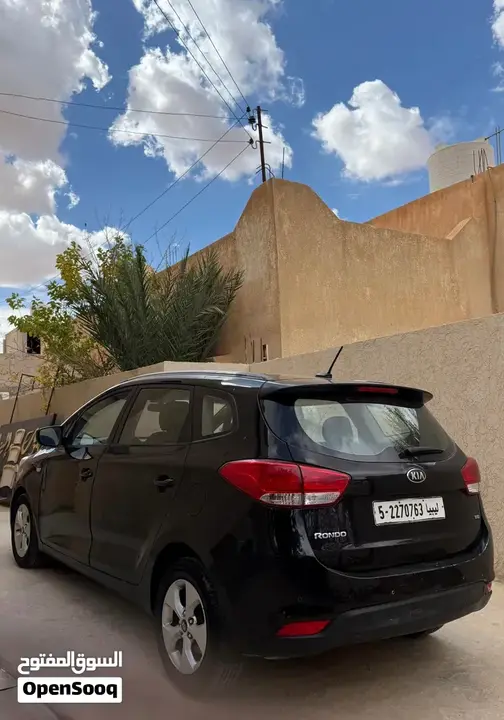 Kia Carens