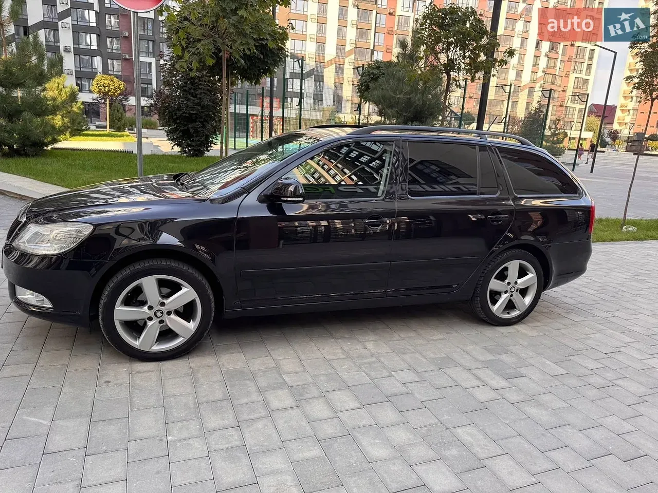 Skoda Octavia 2012 photo 5