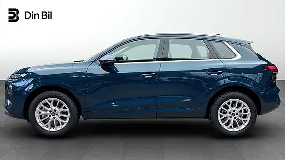 Audi Q3 2027 photo 2