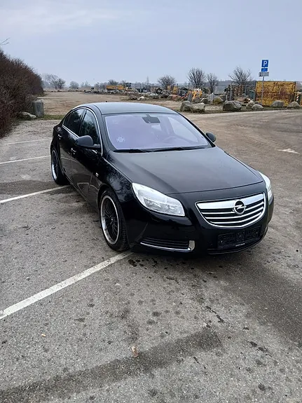 Opel Insignia 2010 photo 2
