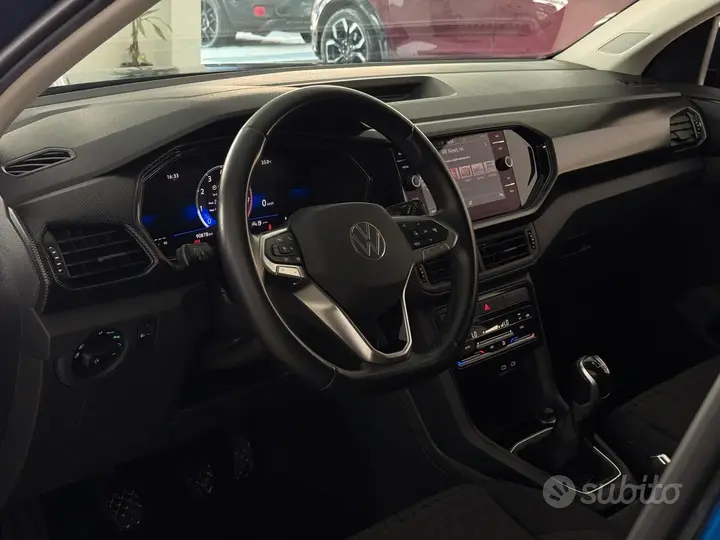 Volkswagen T-Cross 2022 photo 2