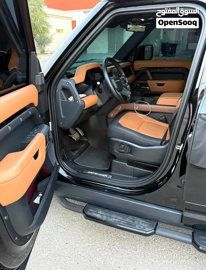 Land Rover Defender 2024 photo 4