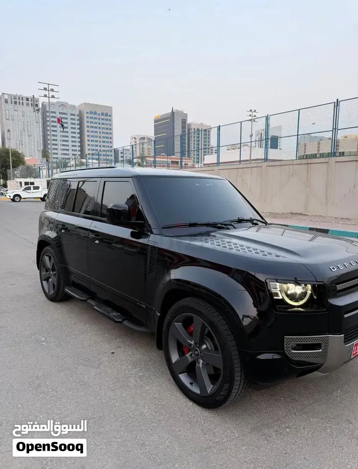 Land Rover Defender 2024 photo 3