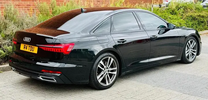 Audi A6 2018 photo 2