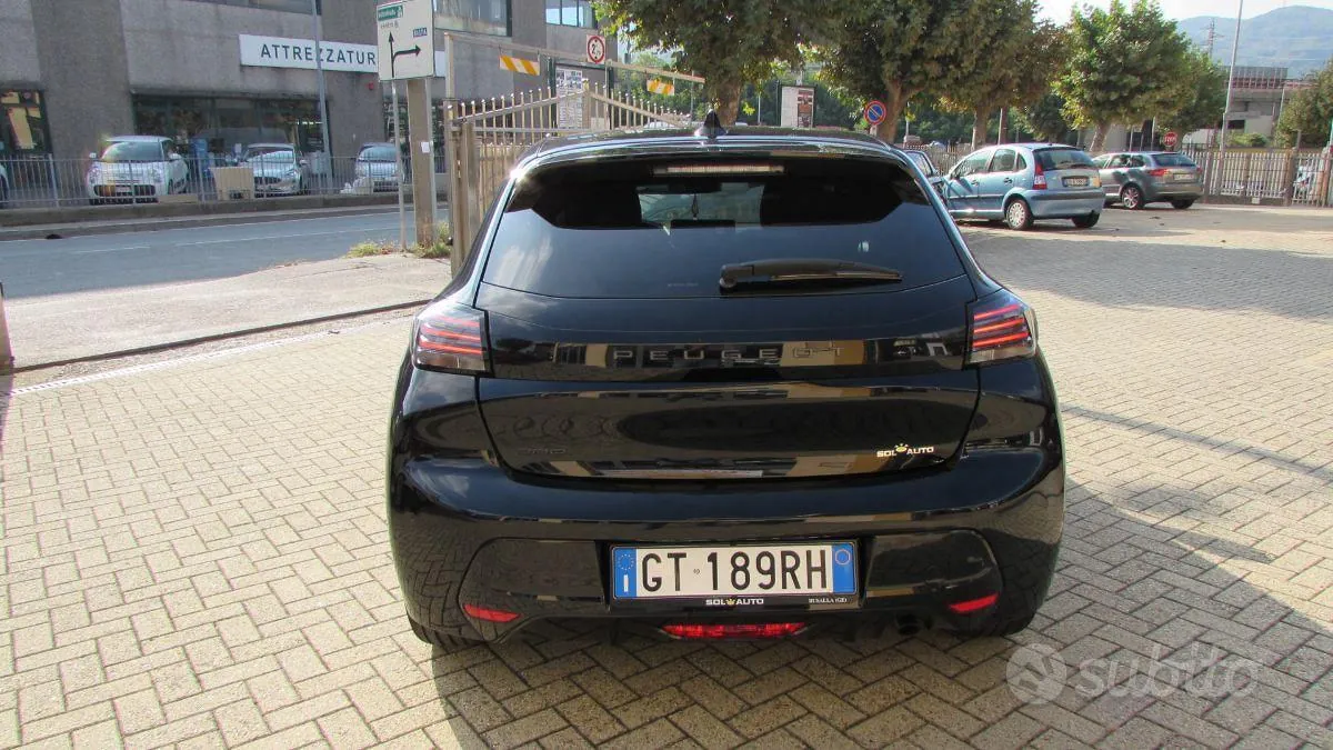 Peugeot 208 2024 photo 4