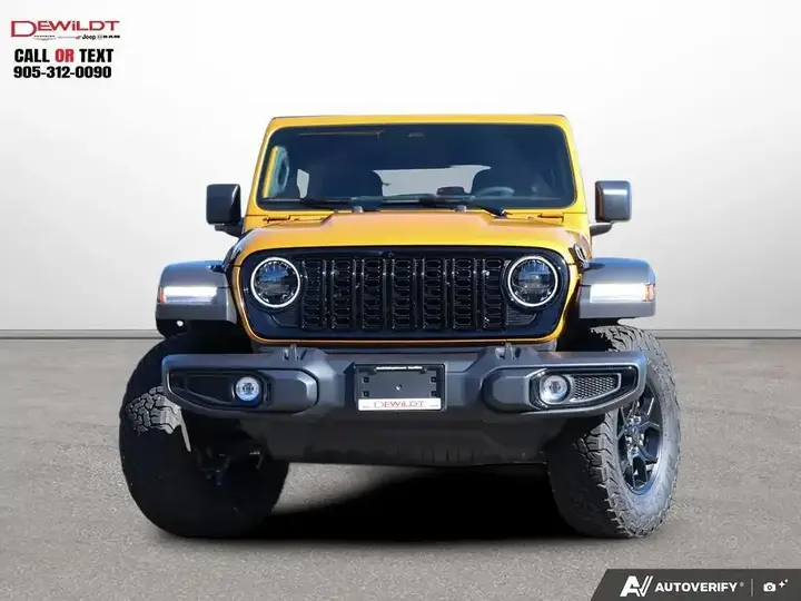 Jeep Wrangler 2026 photo 2