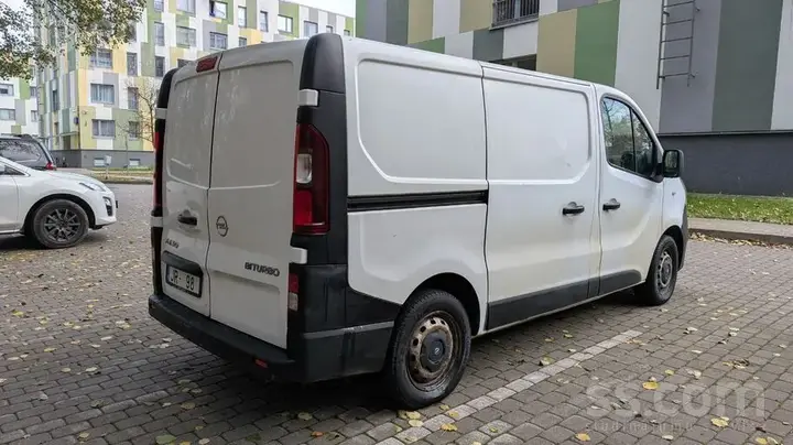 Opel Vivaro 2015 photo 3