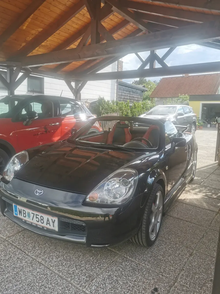 Toyota Mr2 2003 photo 3