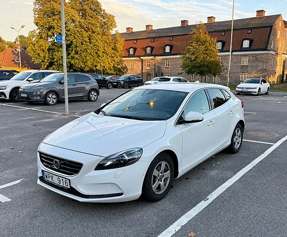 Volvo V40