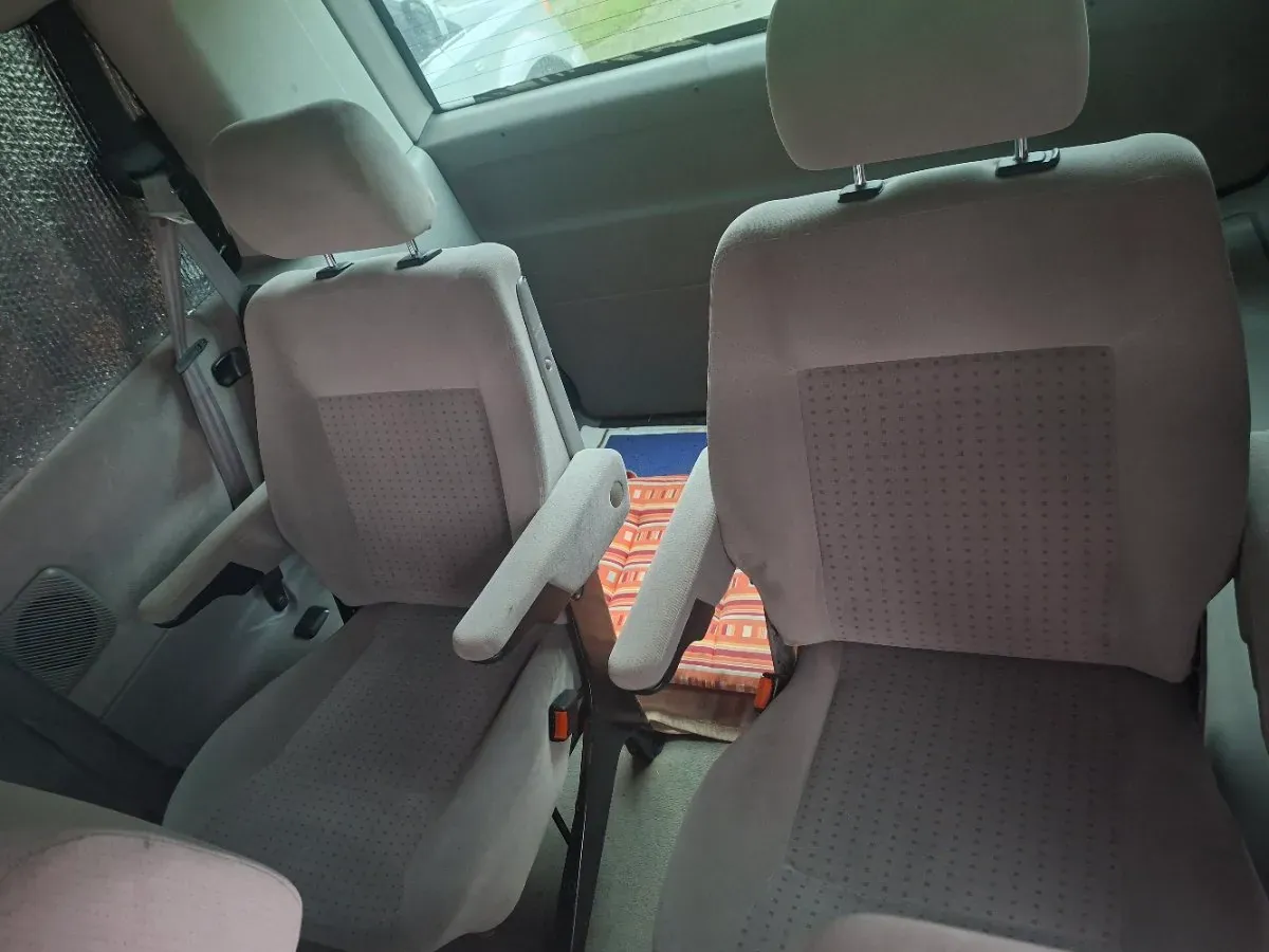 Volkswagen T4 2000 photo 3