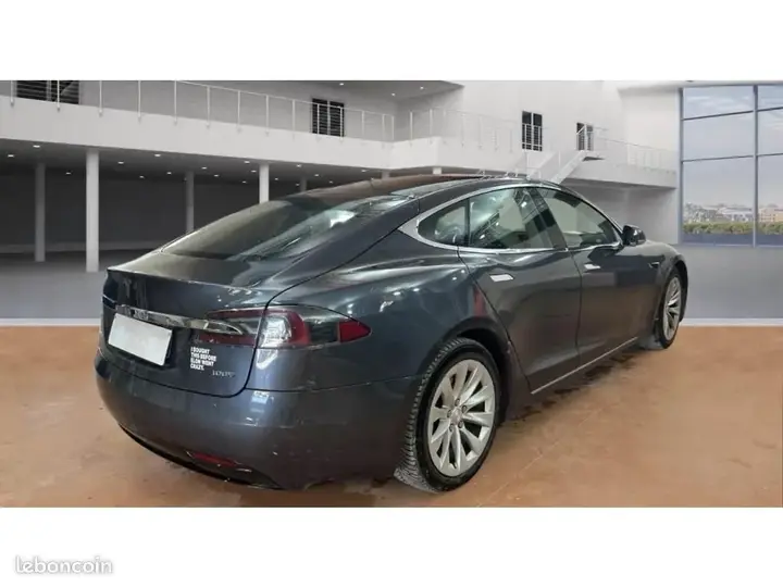 Tesla Model S 2017 photo 5