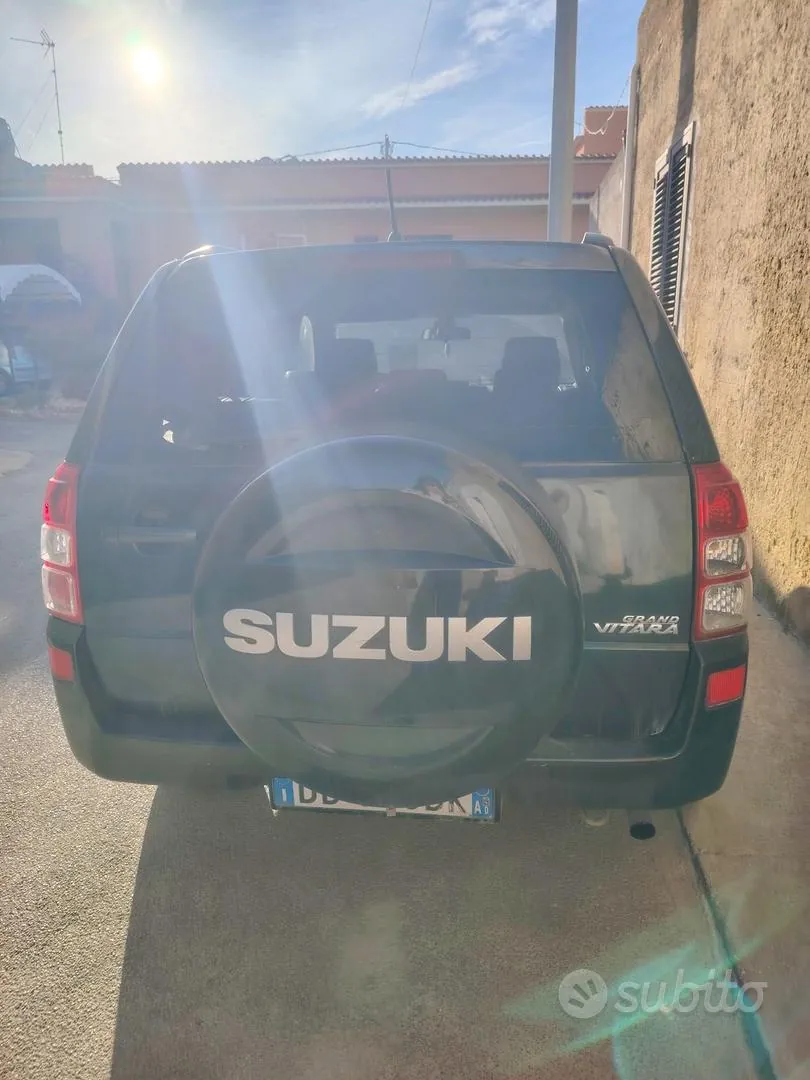 Suzuki Grand Vitara 2006 photo 2