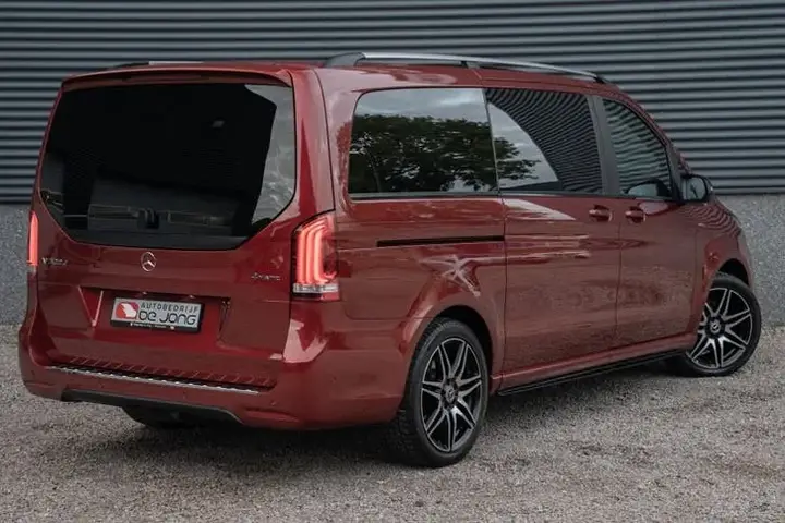 Mercedes-Benz V-Class 2019 photo 2