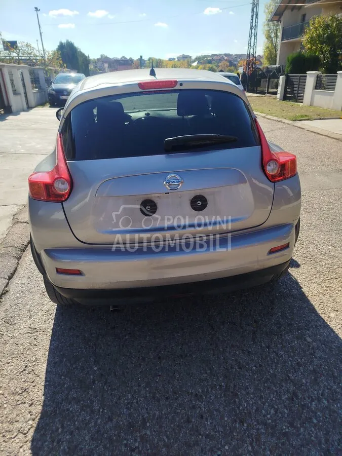 Nissan Juke 2011 photo 3