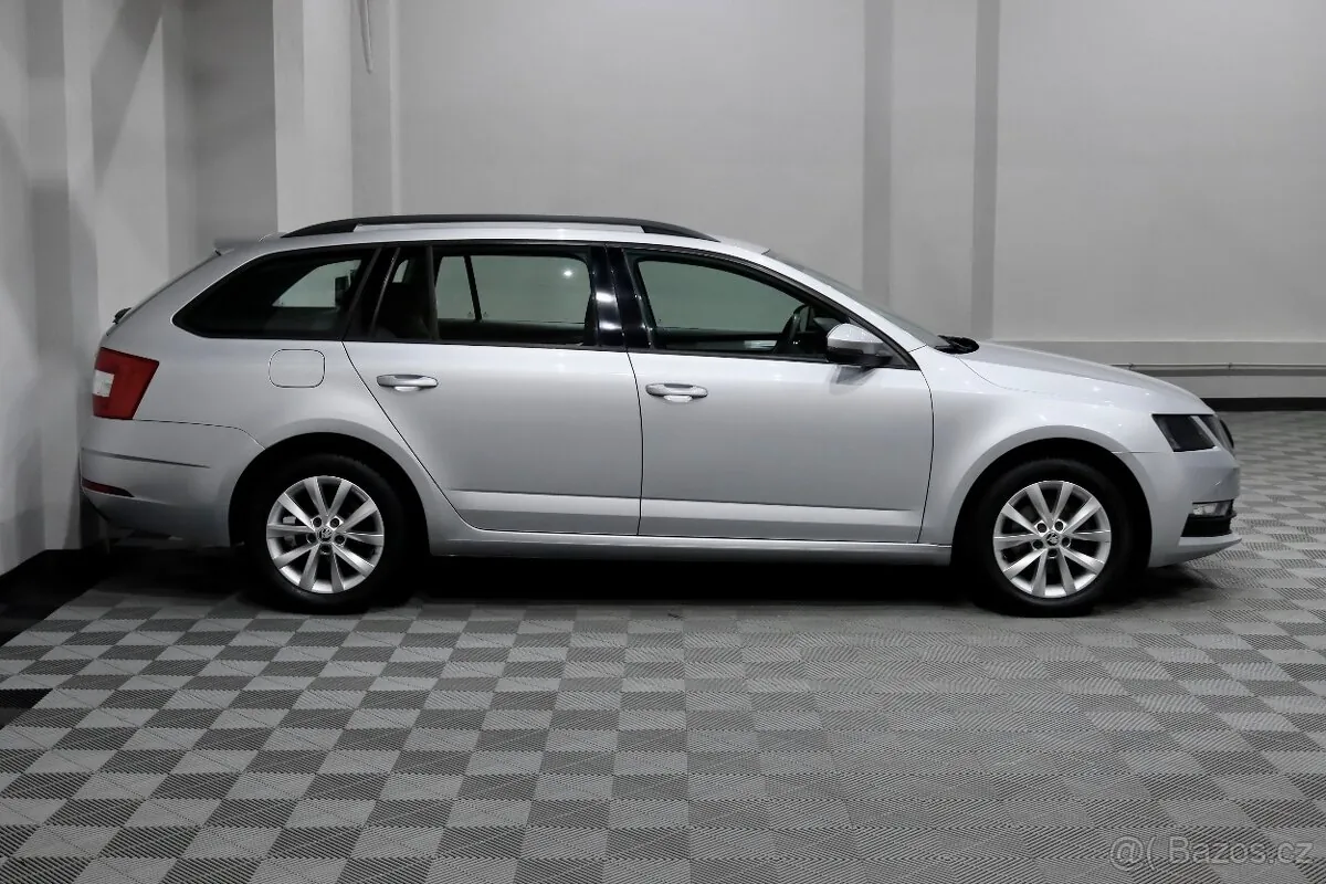 Skoda Octavia 2018 photo 4