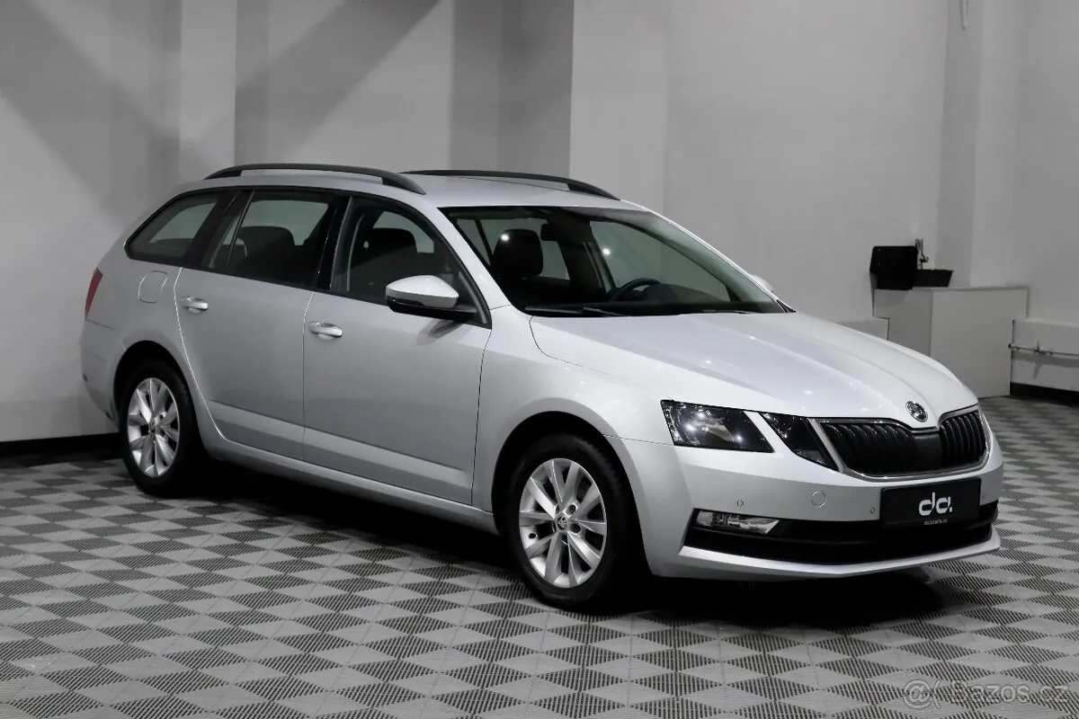 Skoda Octavia 2018 photo 2