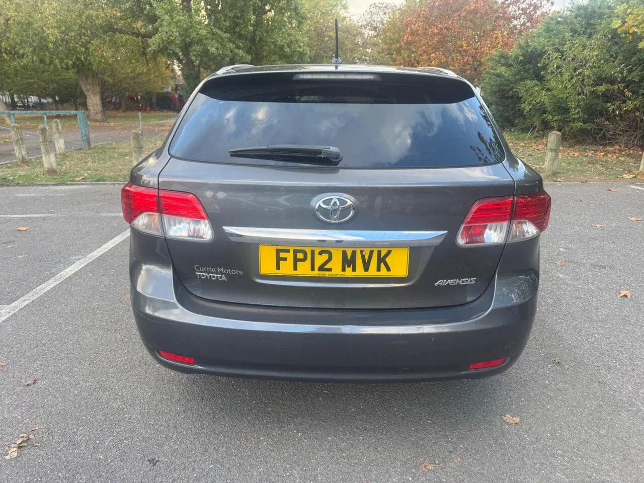 Toyota Avensis 2012 photo 3