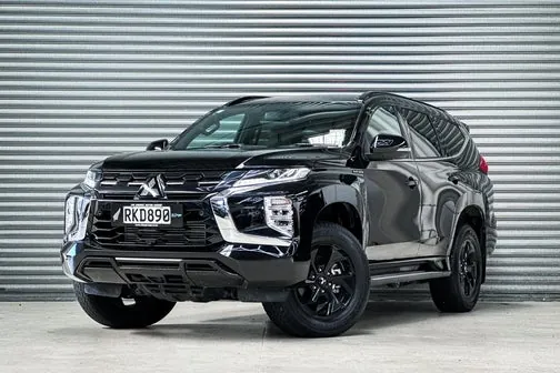Mitsubishi Pajero Sport