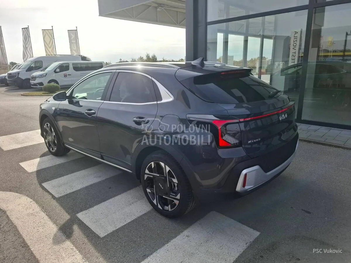 Kia Xceed 2026 photo 4