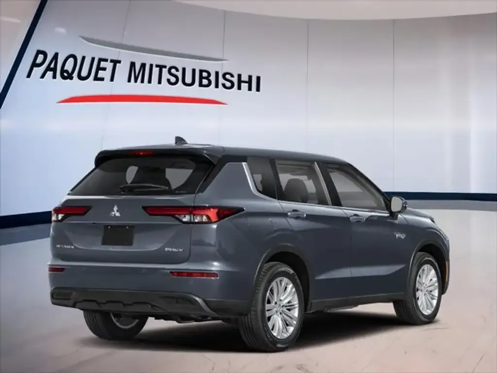 Mitsubishi Outlander 2026 photo 3