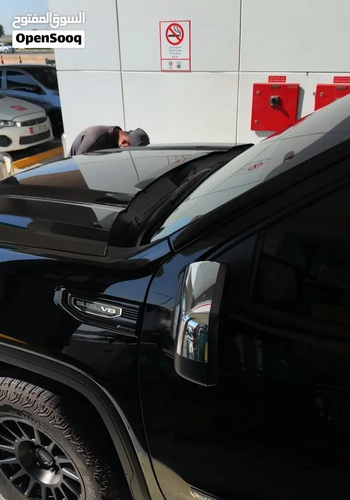 GMC Sierra 2025 photo 2