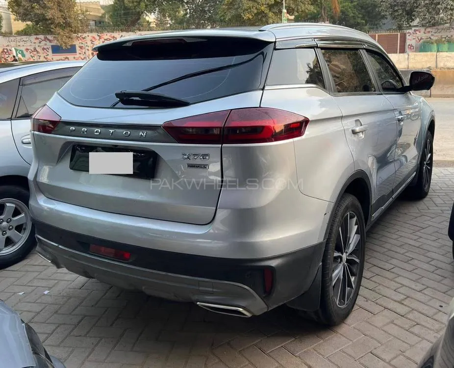 Proton X70
