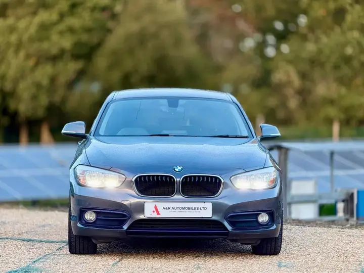 BMW 1 Series 2016 photo 2