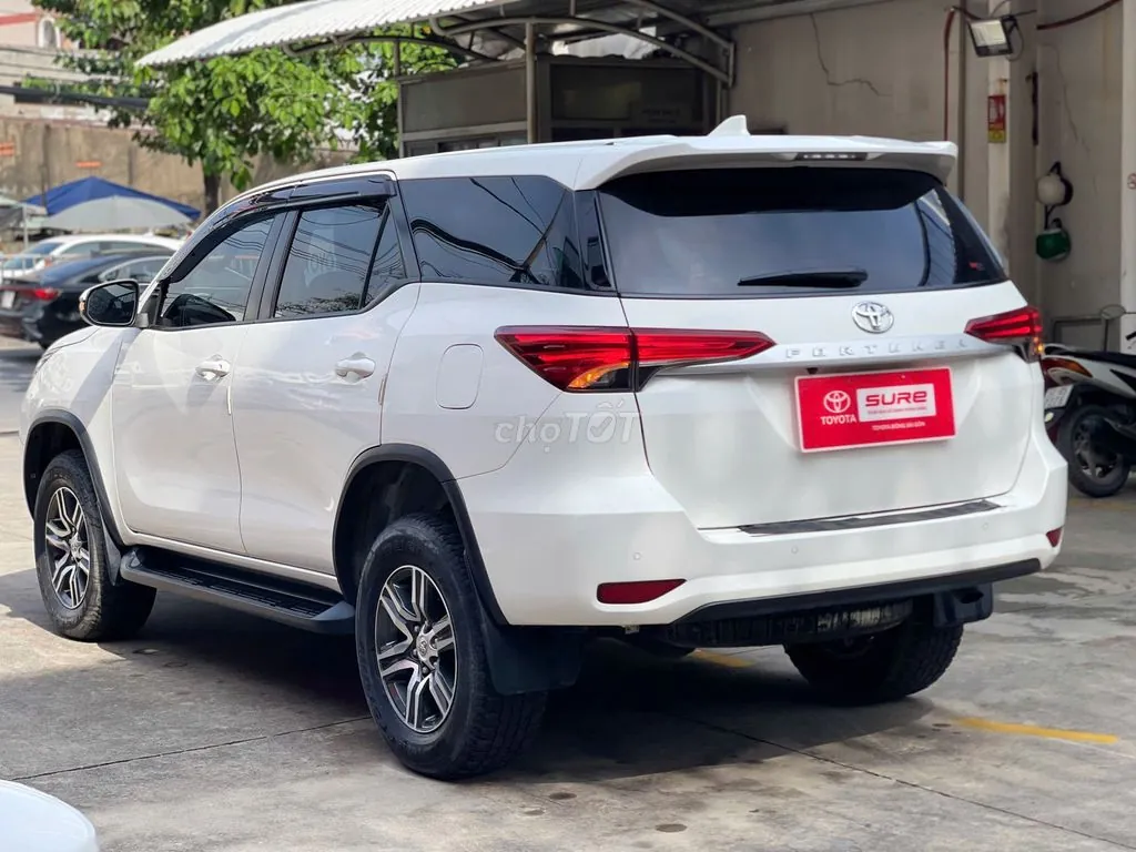 Toyota Fortuner 2022 photo 5