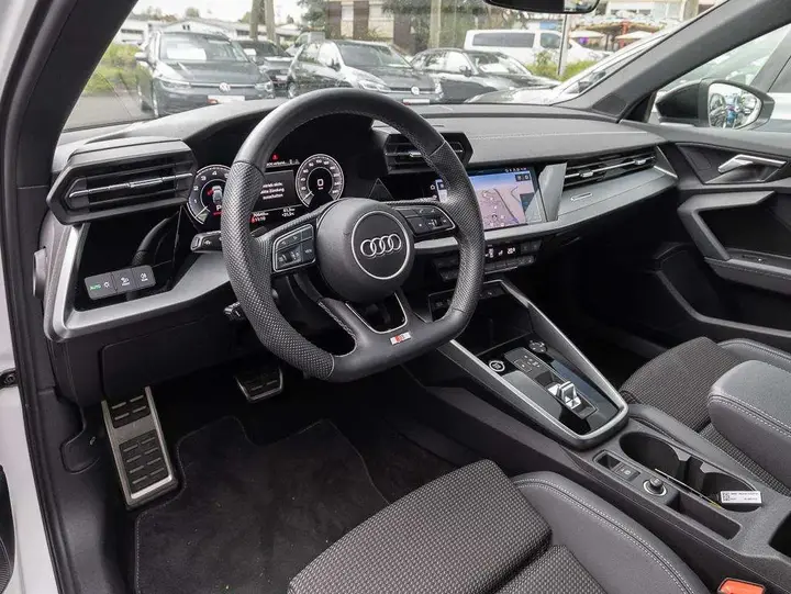 Audi A3 2022 photo 4