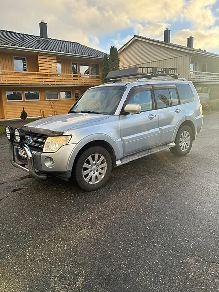 Mitsubishi Pajero 2007 photo 2