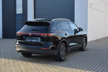 Volkswagen Tiguan 2025 photo 2
