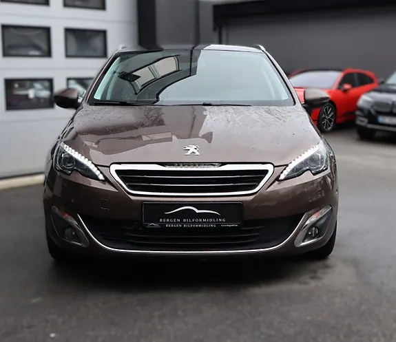 Peugeot 308 2015 photo 5