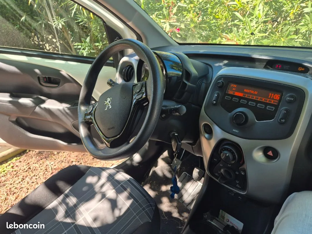 Peugeot 108 2016 photo 2