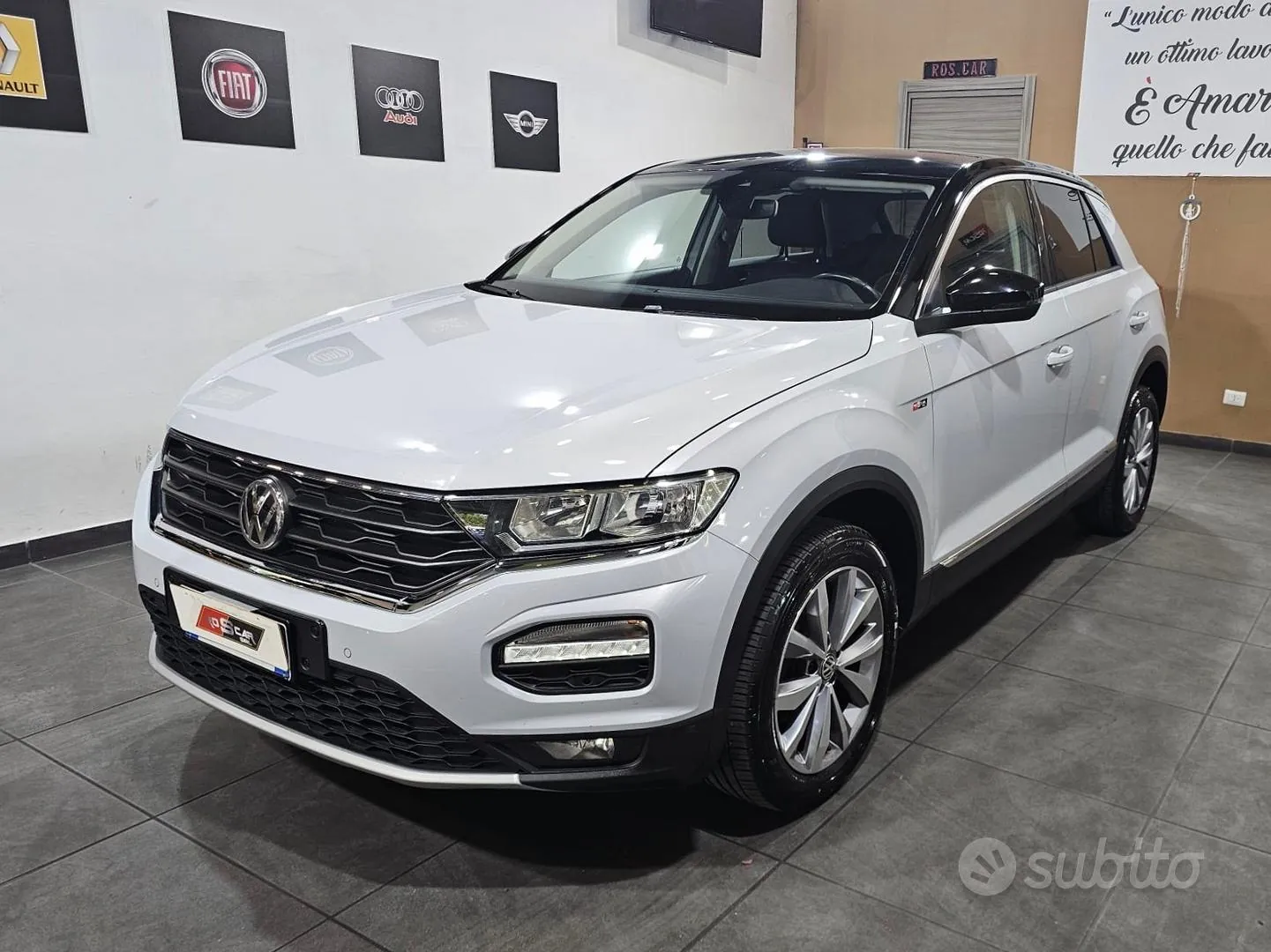 Volkswagen T-Roc 2019 photo 2