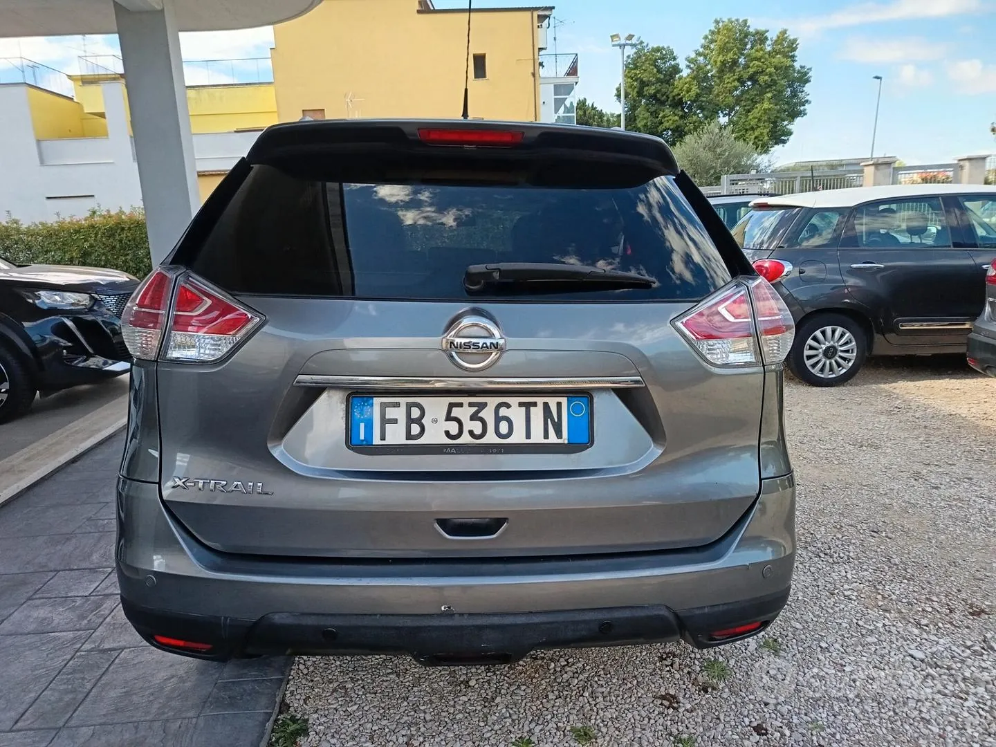 Nissan X-Trail 2016 photo 4