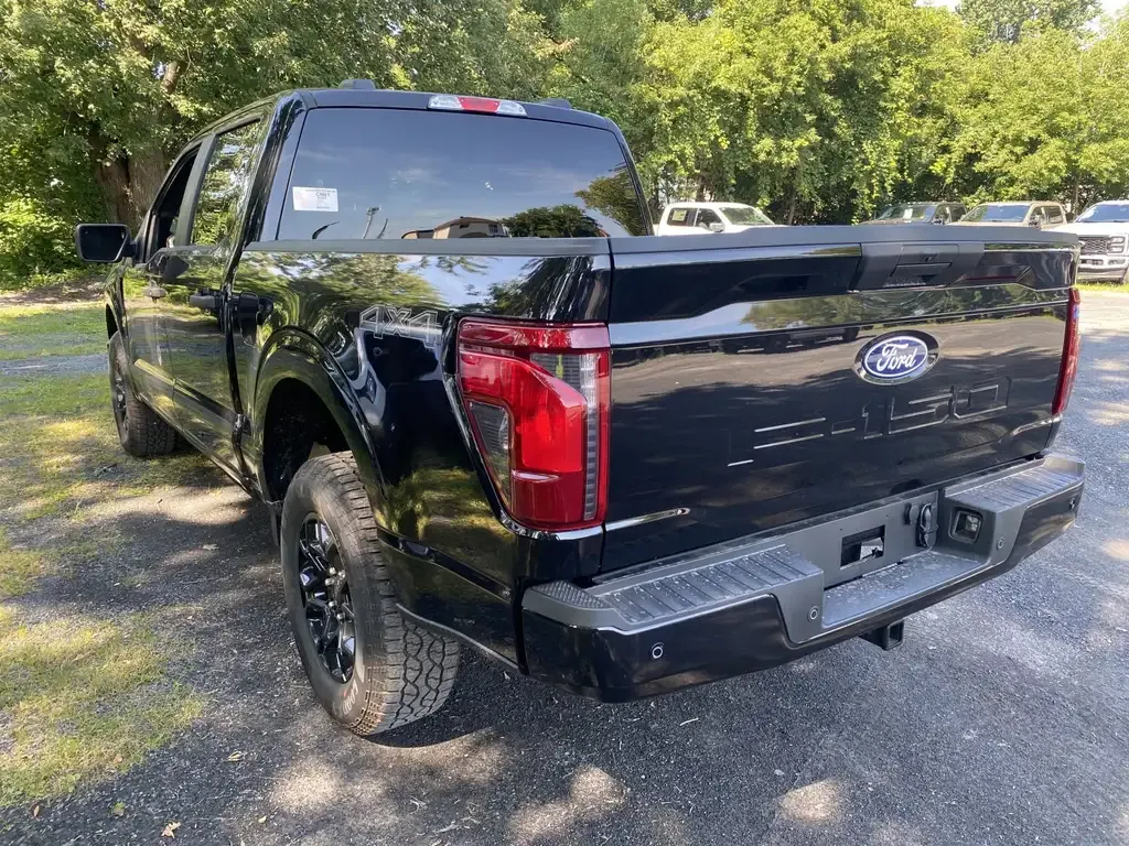 Ford F-150 2026 photo 3
