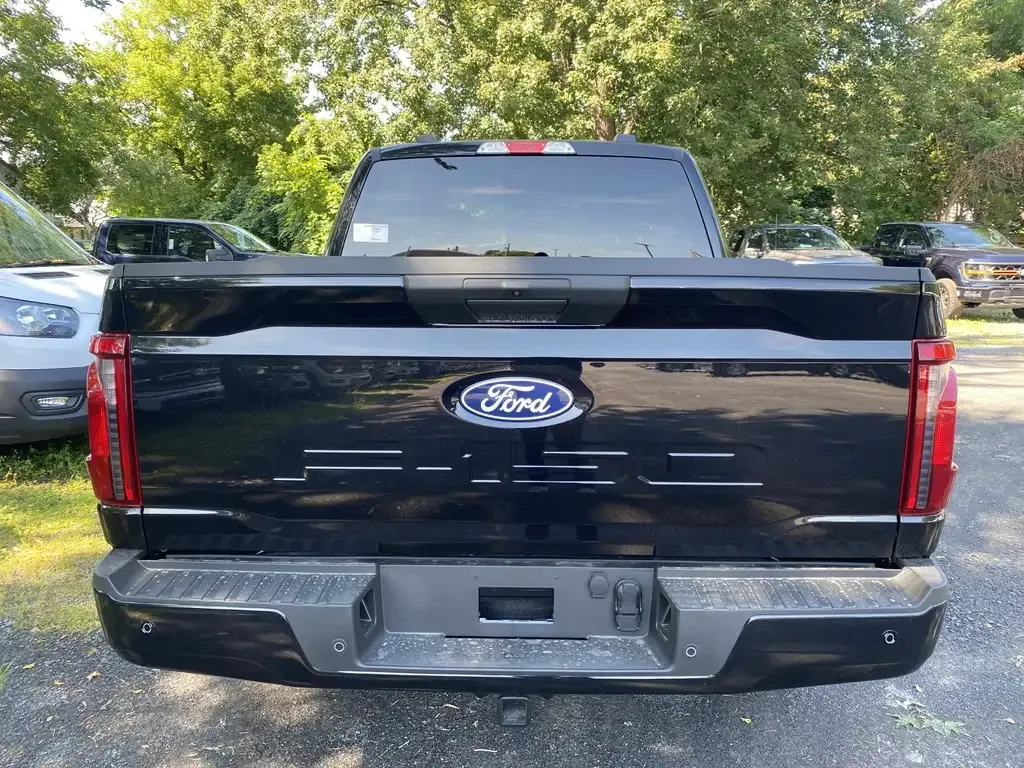 Ford F-150 2026 photo 4