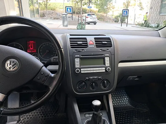 Volkswagen Golf 2008 photo 5