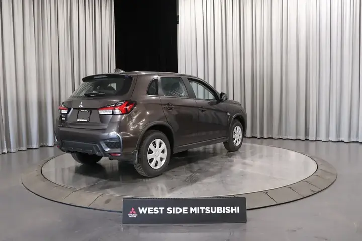 Mitsubishi Rvr 2027 photo 5
