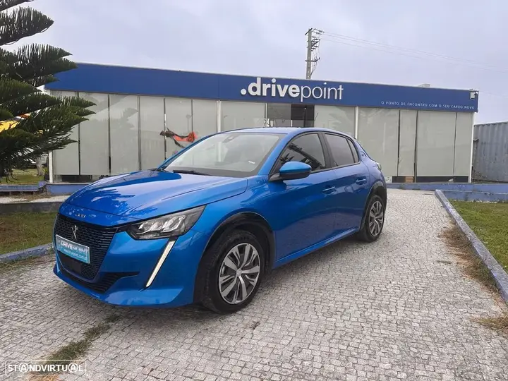 Peugeot E-208