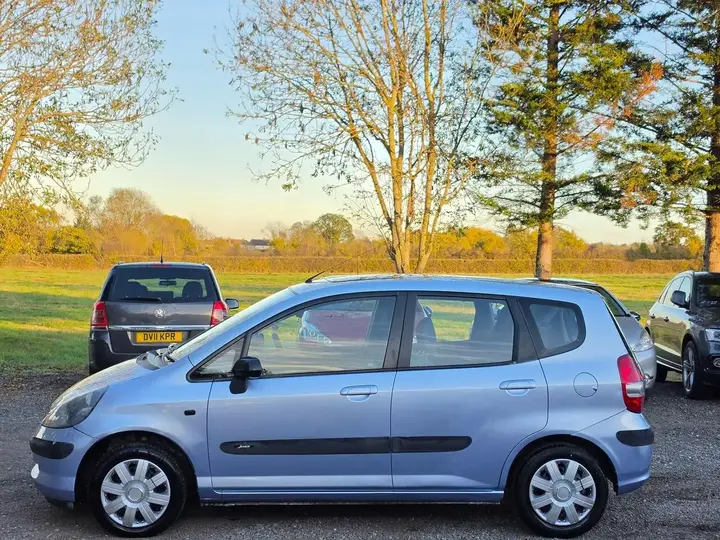 Honda Jazz 2004 photo 4