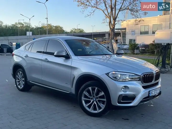 BMW X6 2015 photo 2
