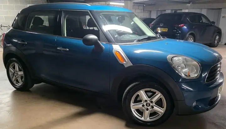 Mini Countryman 2012 photo 2