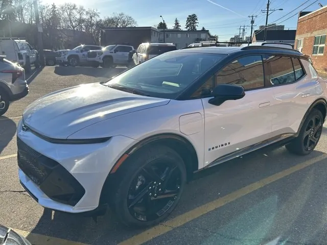 Chevrolet Equinox 2024 photo 2