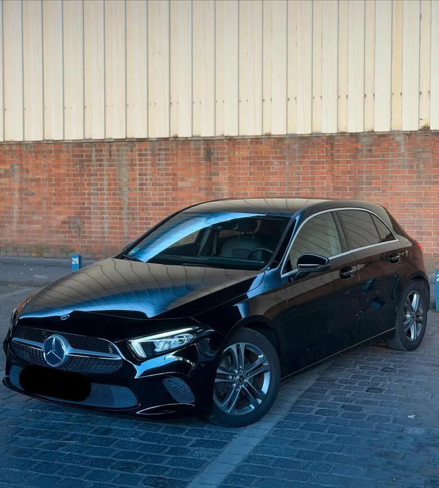 Mercedes-Benz A180