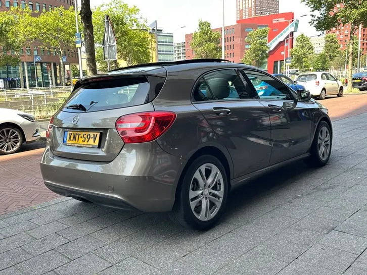 Mercedes-Benz A-Class 2012 photo 3