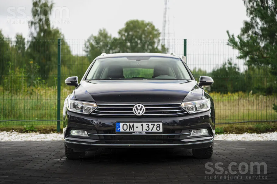 Volkswagen Passat 2014 photo 2