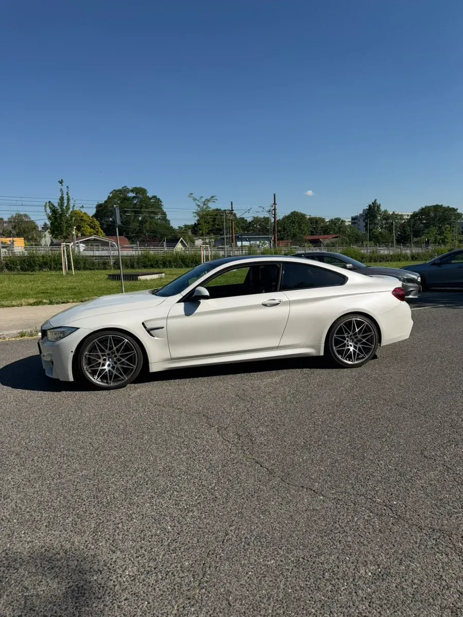 BMW 4Er-Reihe M4 2016 photo 3