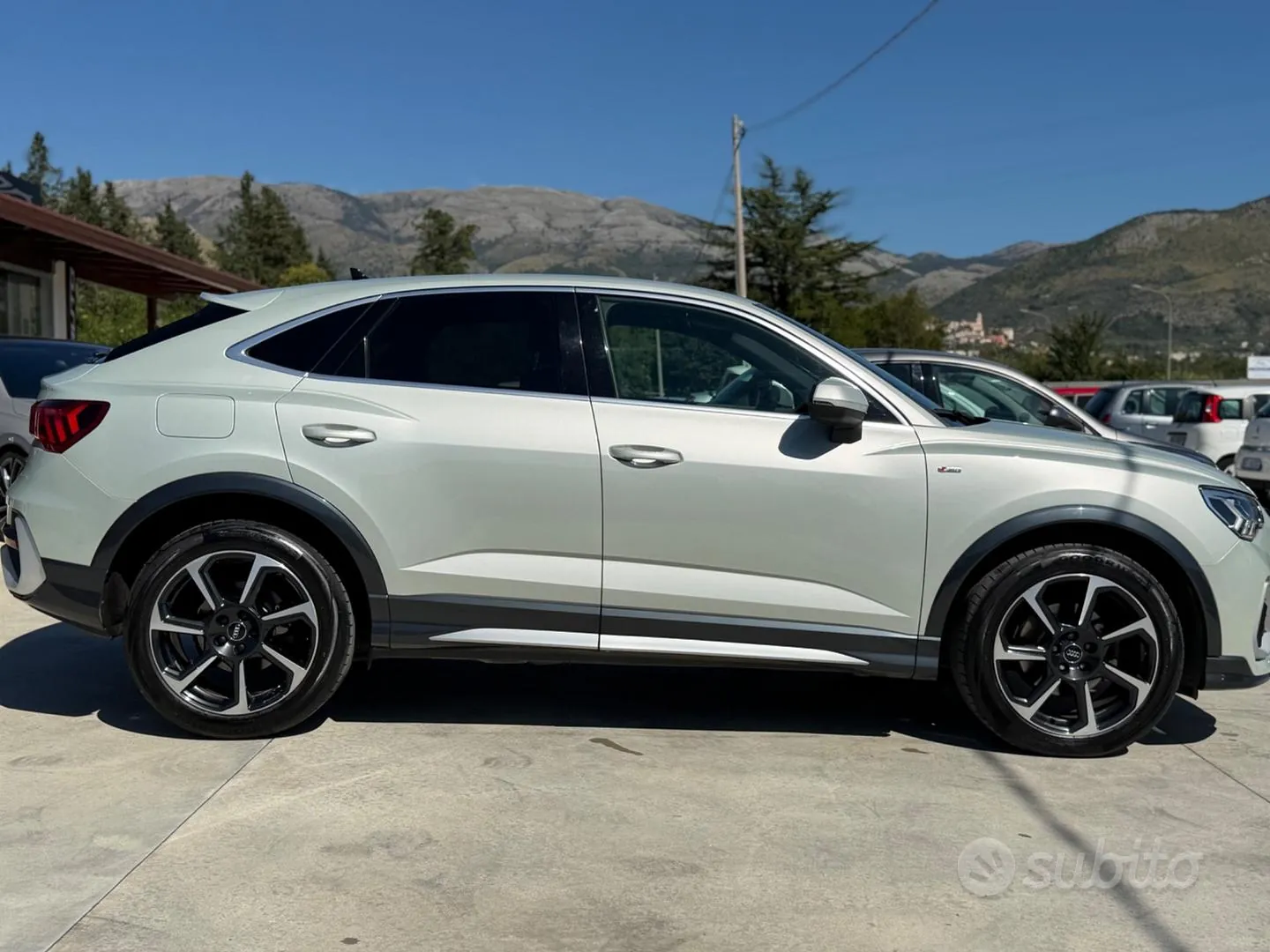Audi Q3 2020 photo 3
